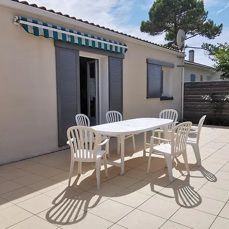Ferienhaus Maison Avec Terrasse Pres Du Phare Pour 6 Personnes - Fr-1-194-278